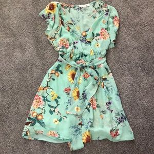 Floral print dress (knee length)